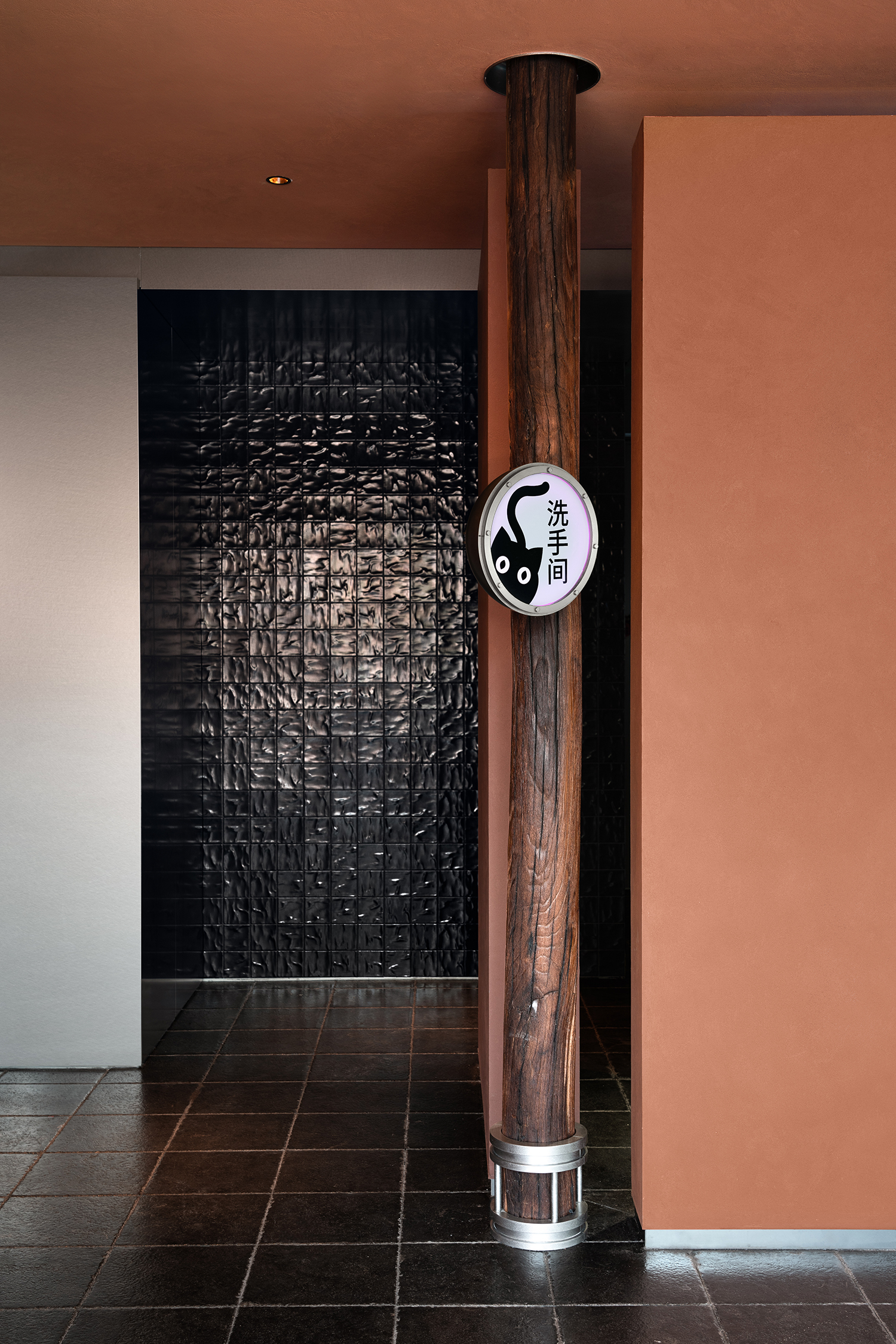 独一味·烤鱼丨中国北京丨IN.X屋里门外设计-43