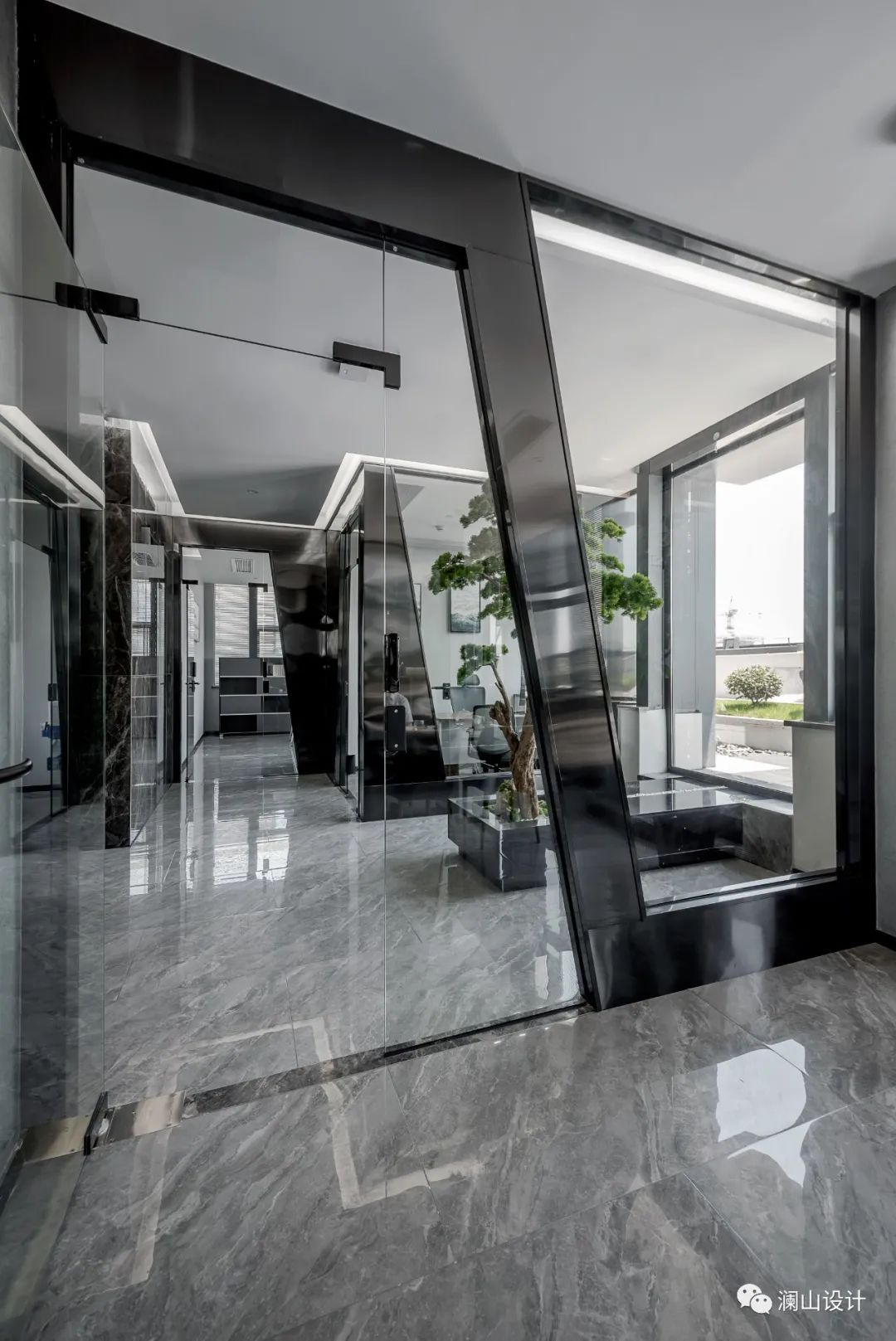 灰色地带 | 现代简约中的自然韵律-21