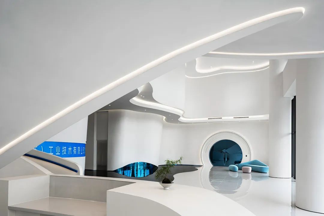 常州独具气韵的总部丨中国常州-15