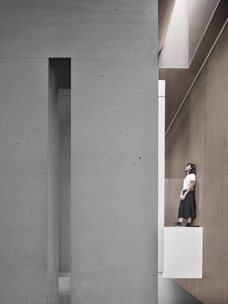 郑州天汇体验馆——弧形空间与光的完美融合-7