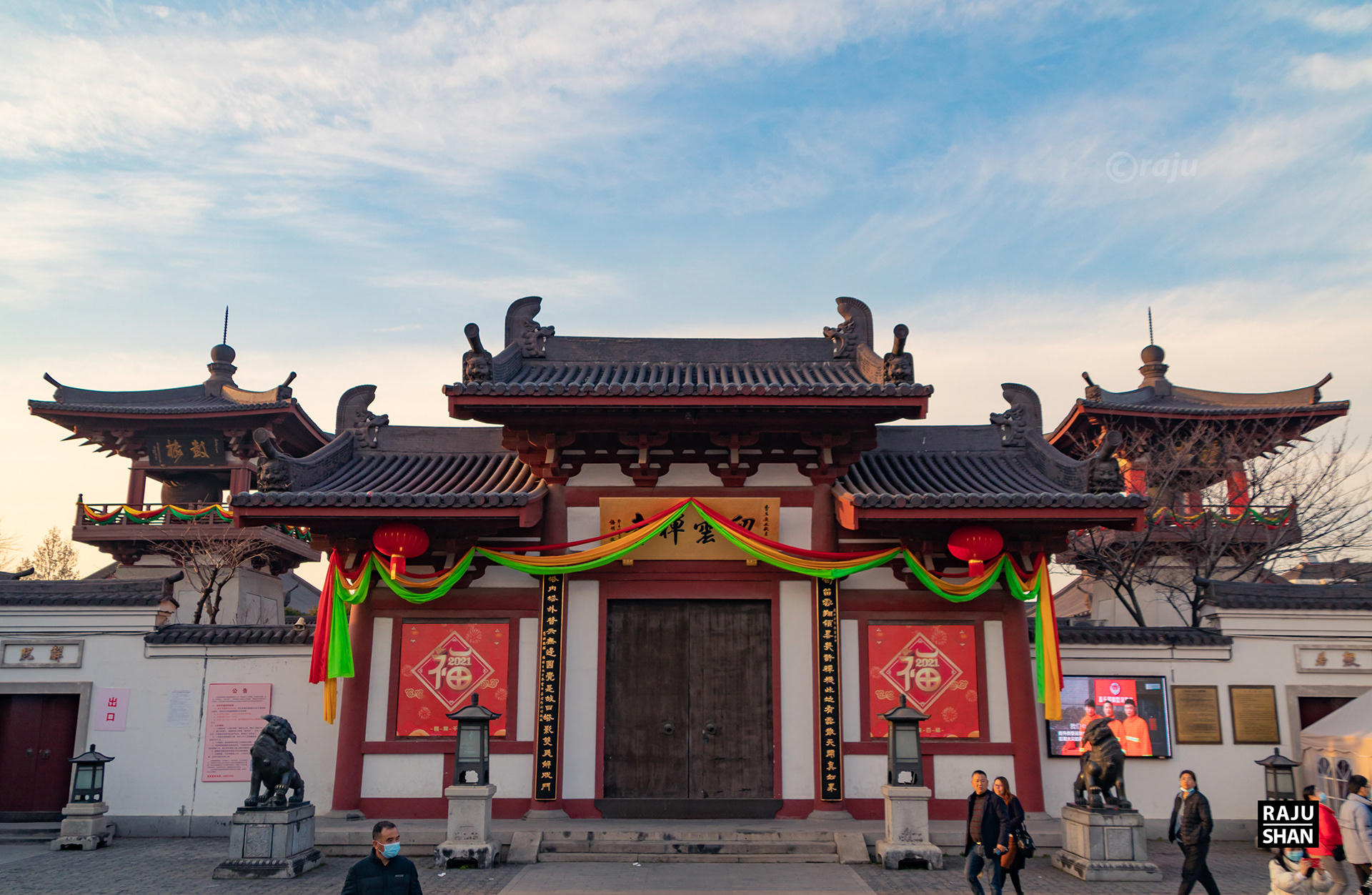 Guyi Garden & NanXinag Ancient Town- Shanghai-35