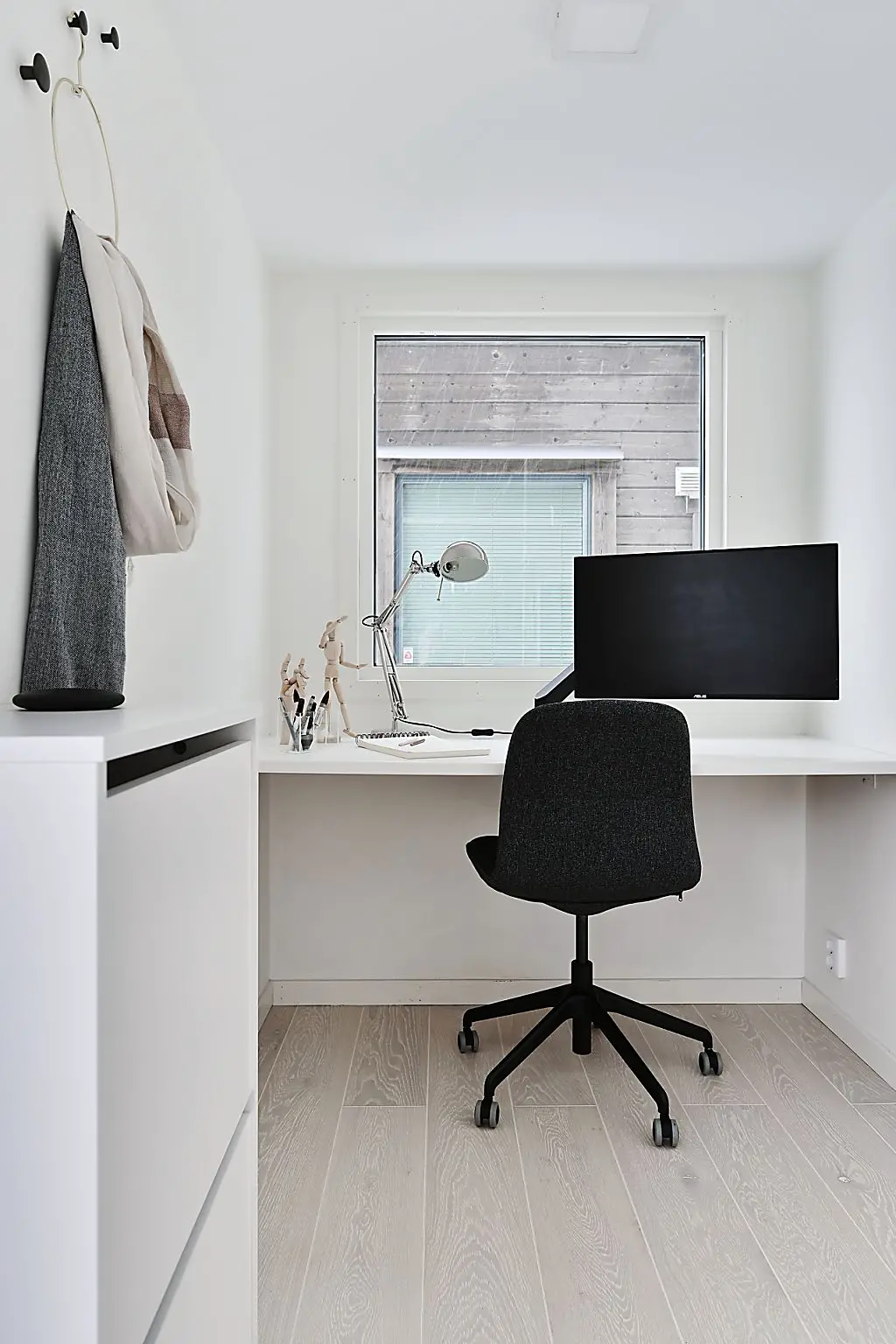 瑞典 28m2 木质迷你屋的极简设计魅力-10