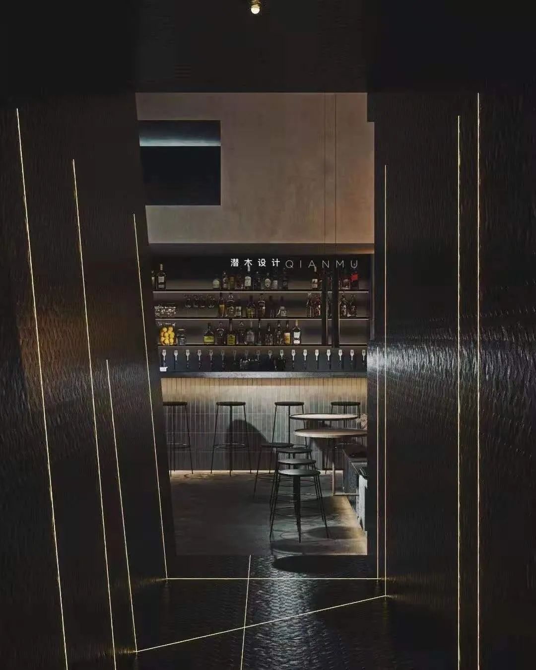 杭州别二酒吧 | 简约水泥空间,复古与现代的完美融合-21