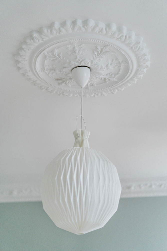 瑞典温馨公寓 | 木质元素与暖色调的完美融合-27