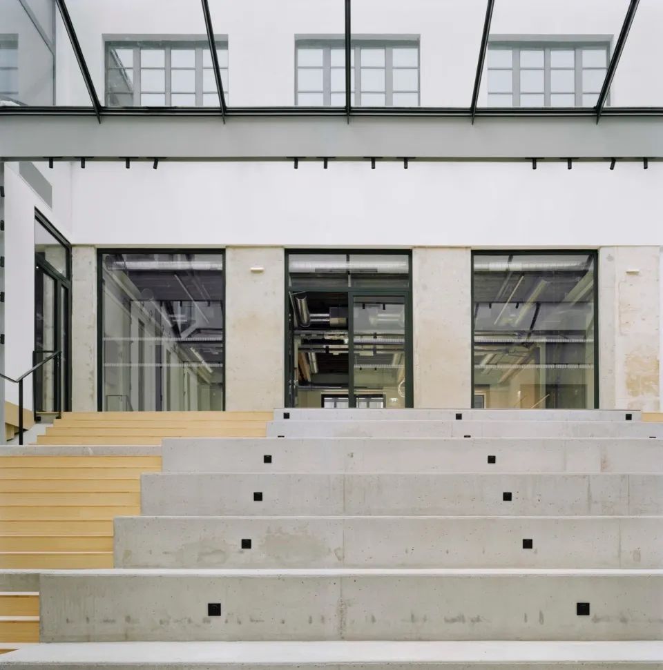 SERVAN综合体｜关注福祉的工作空间-79