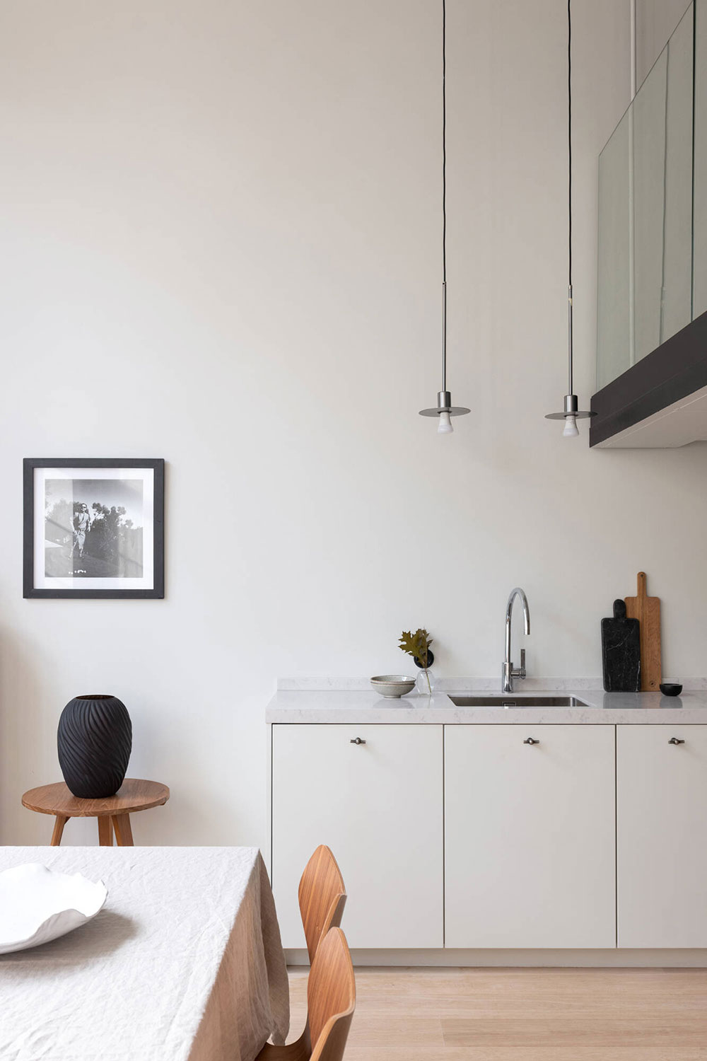 斯德哥尔摩工业风复式公寓设计-14