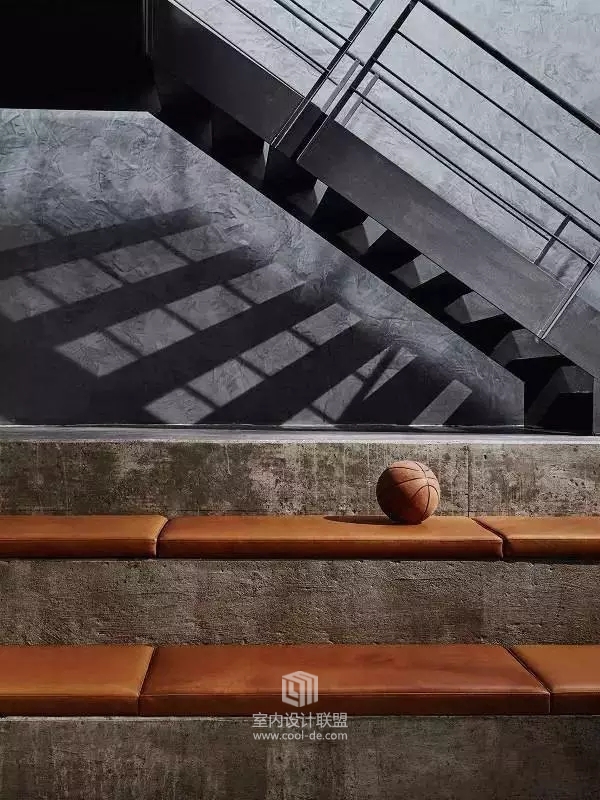 废弃仓库的一次完美转换-9