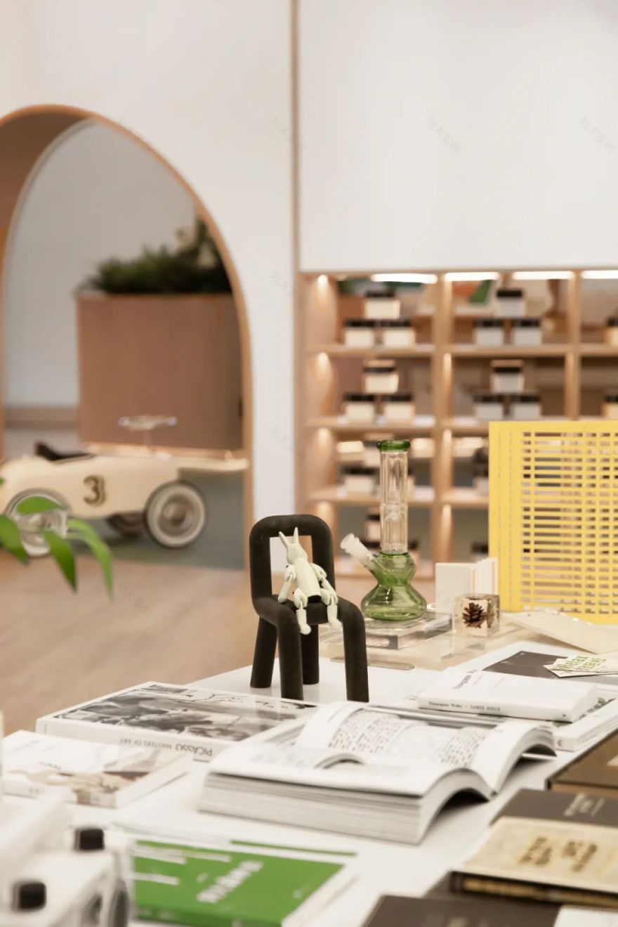 融创沈阳海逸长洲售楼中心丨中国沈阳丨MOD墨设设计-13