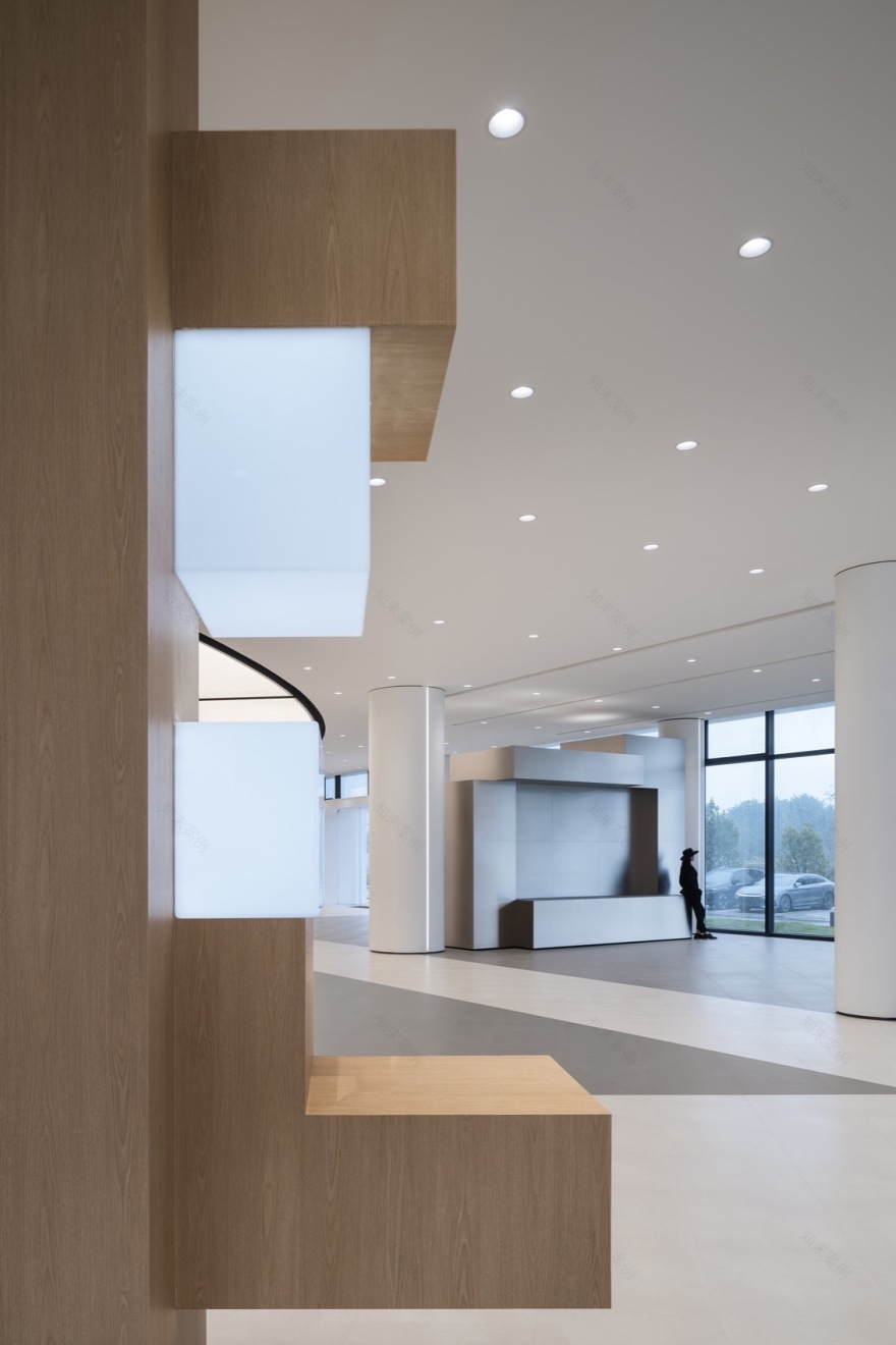 BMW佛山宝马宝创绿星灯塔项目 / 朱海博建筑设计事务所-126