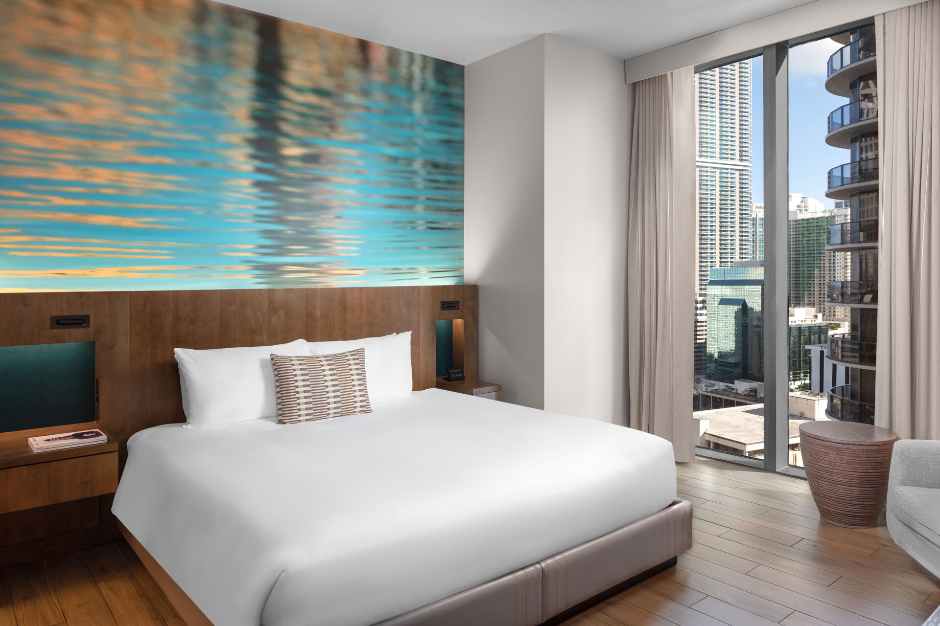 迈阿密 EAST 酒店丨美国迈阿密丨Clodagh Design,Studio Collective-15