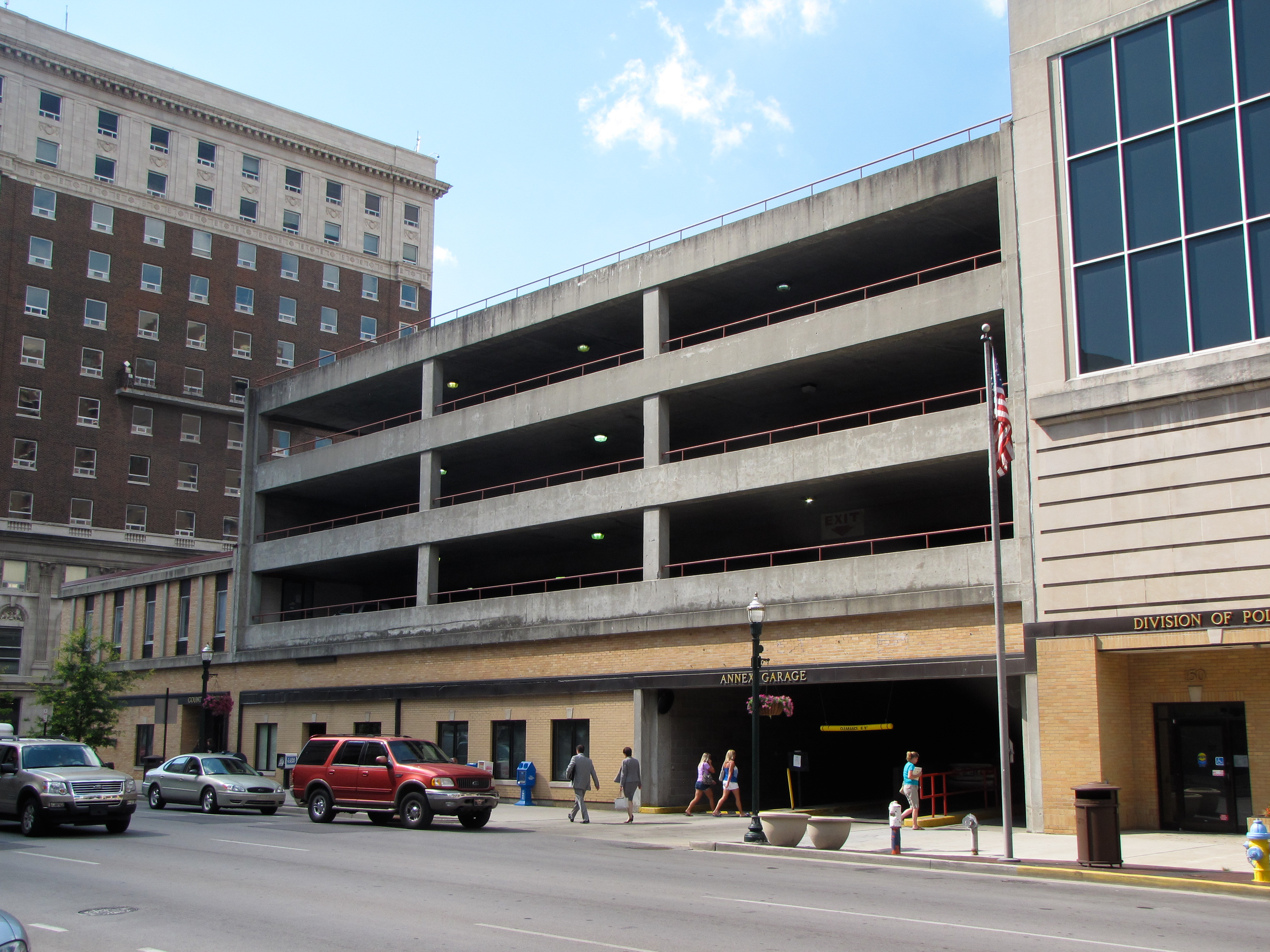 Helix Garage | POHL ROSA POHL architecture+design-11