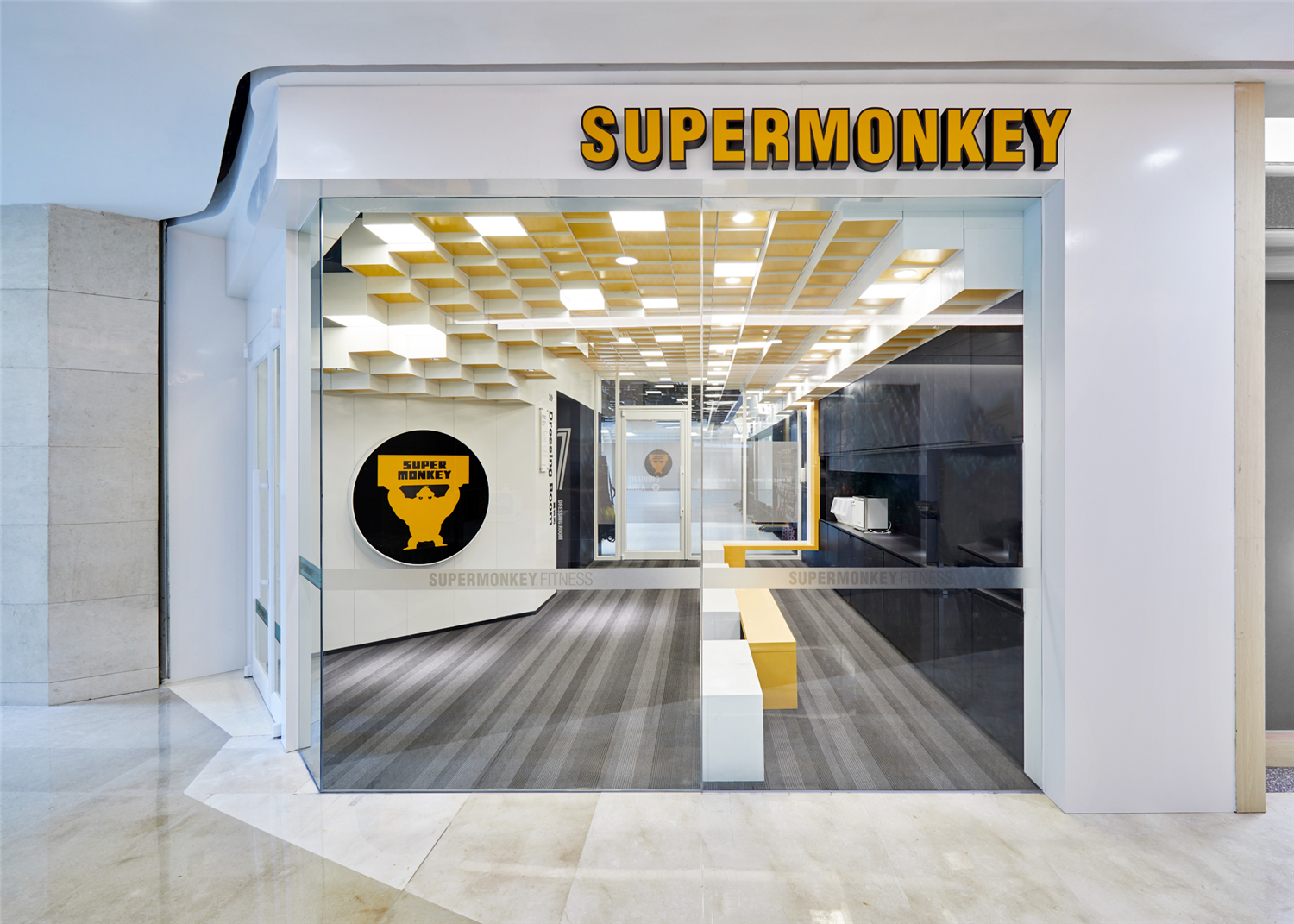 超级猩猩深圳首家主题店“能量魔方”-2