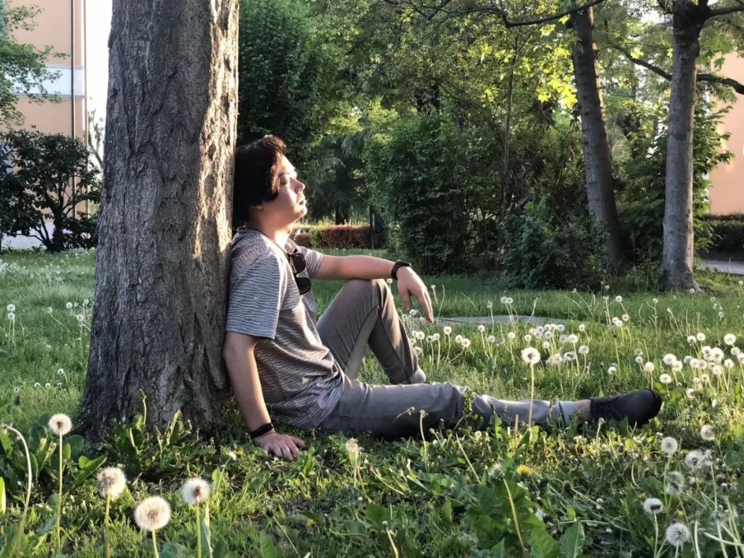 15 年淘炼,一个人的“幽默”与“深沉”-82