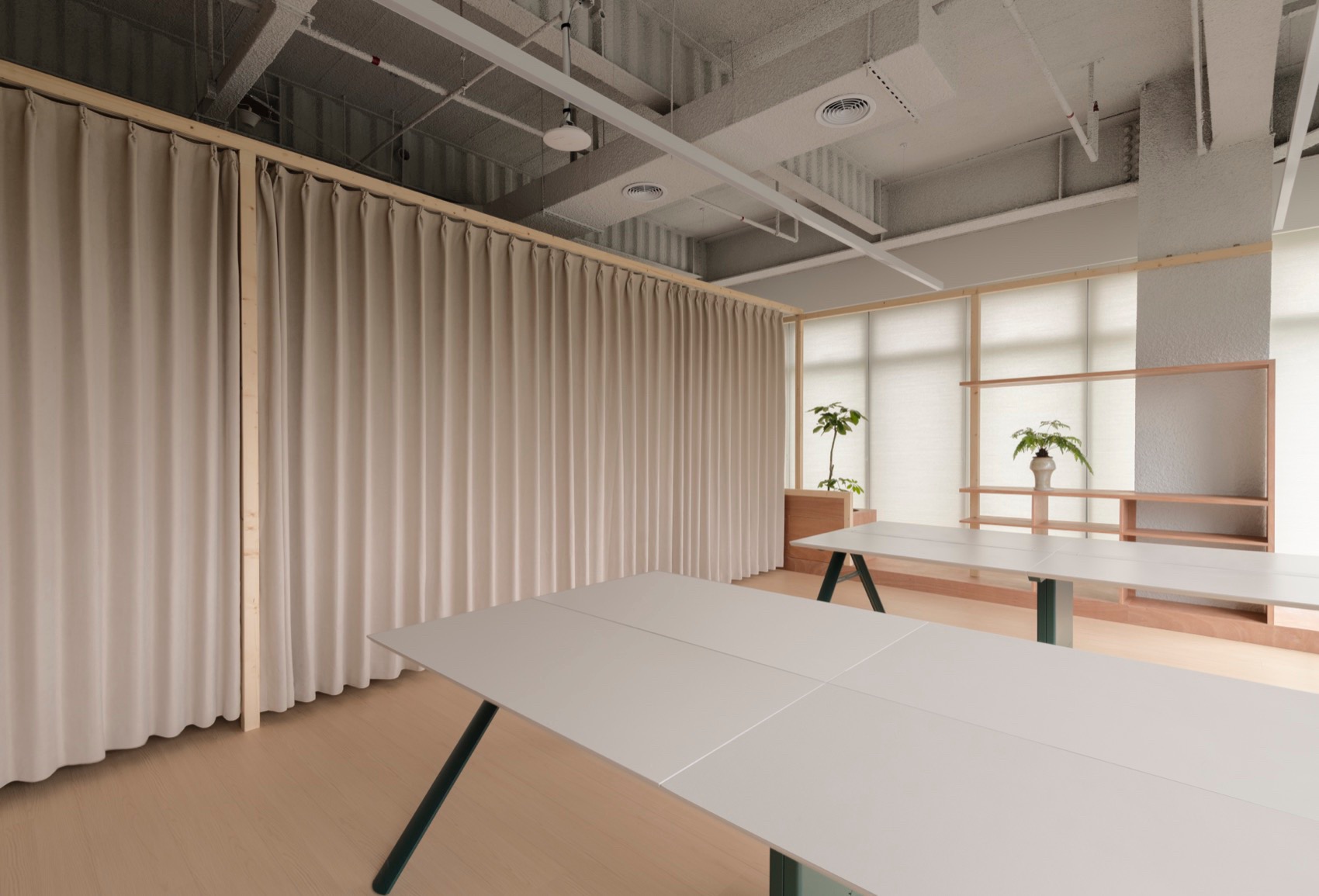 LINGYILI Office 办公空间设计丨中国上海丨木斗设计-57