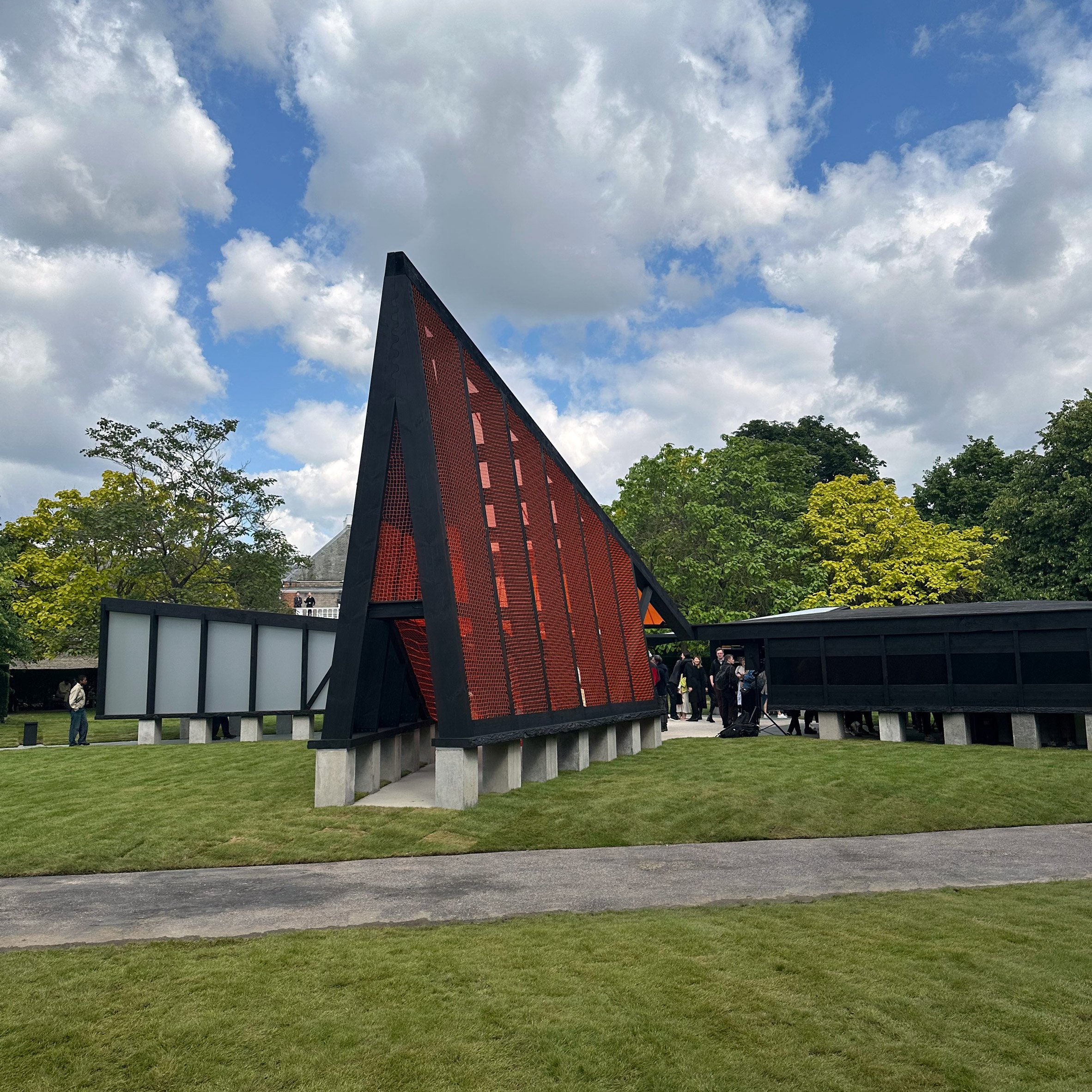 Minsuk Cho unveils star-shaped Serpentine Pavilion that "provides many choices"-11