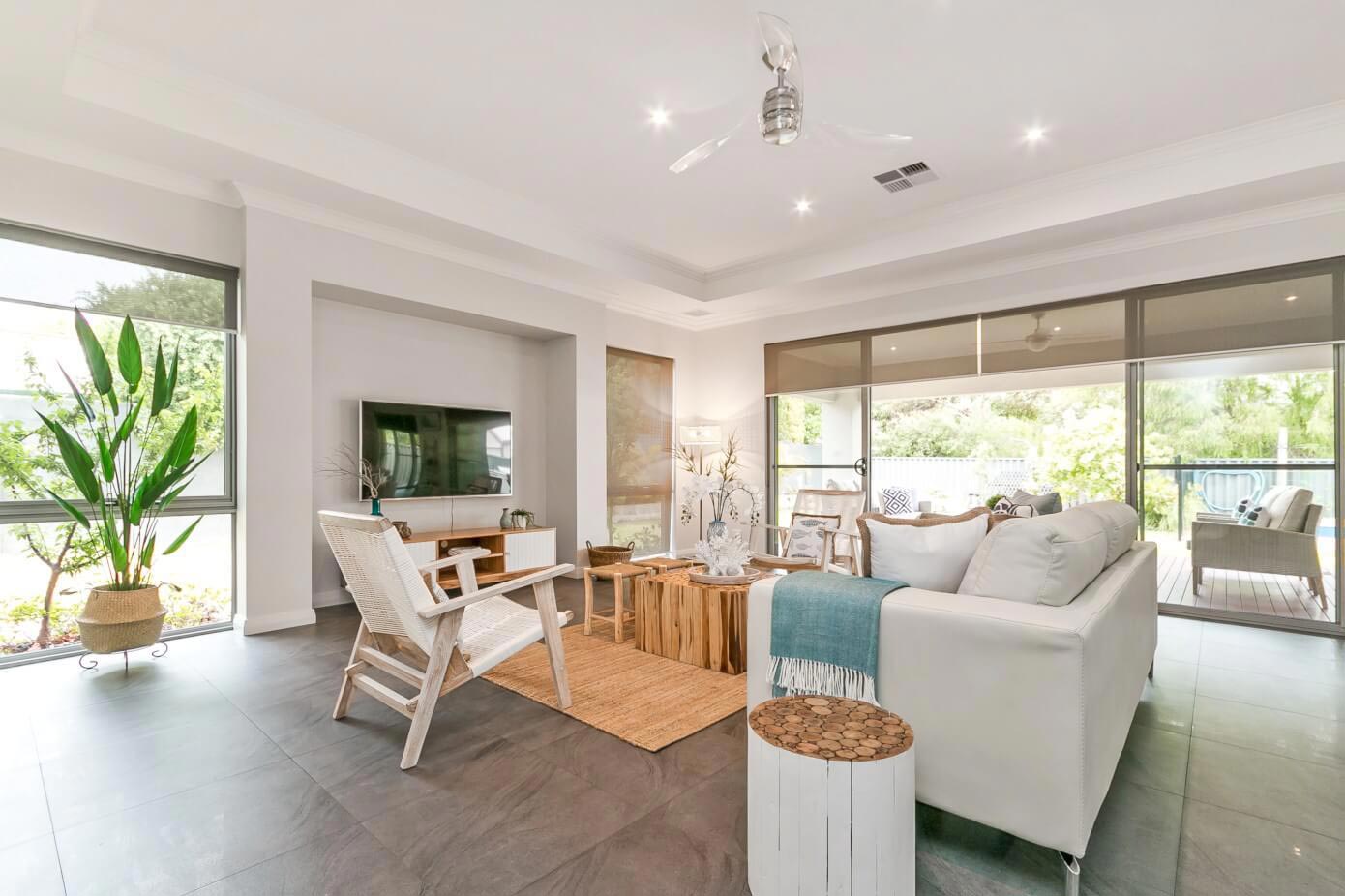 Hamptons residence brings together traditional architecture and sophisticated coastal style   CAANdesign  Architecture and home design blog-4