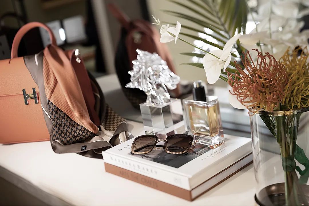 橘彩星光 · 西安中海寰宇天下奢华住宅设计丨中国西安丨其境设计-4