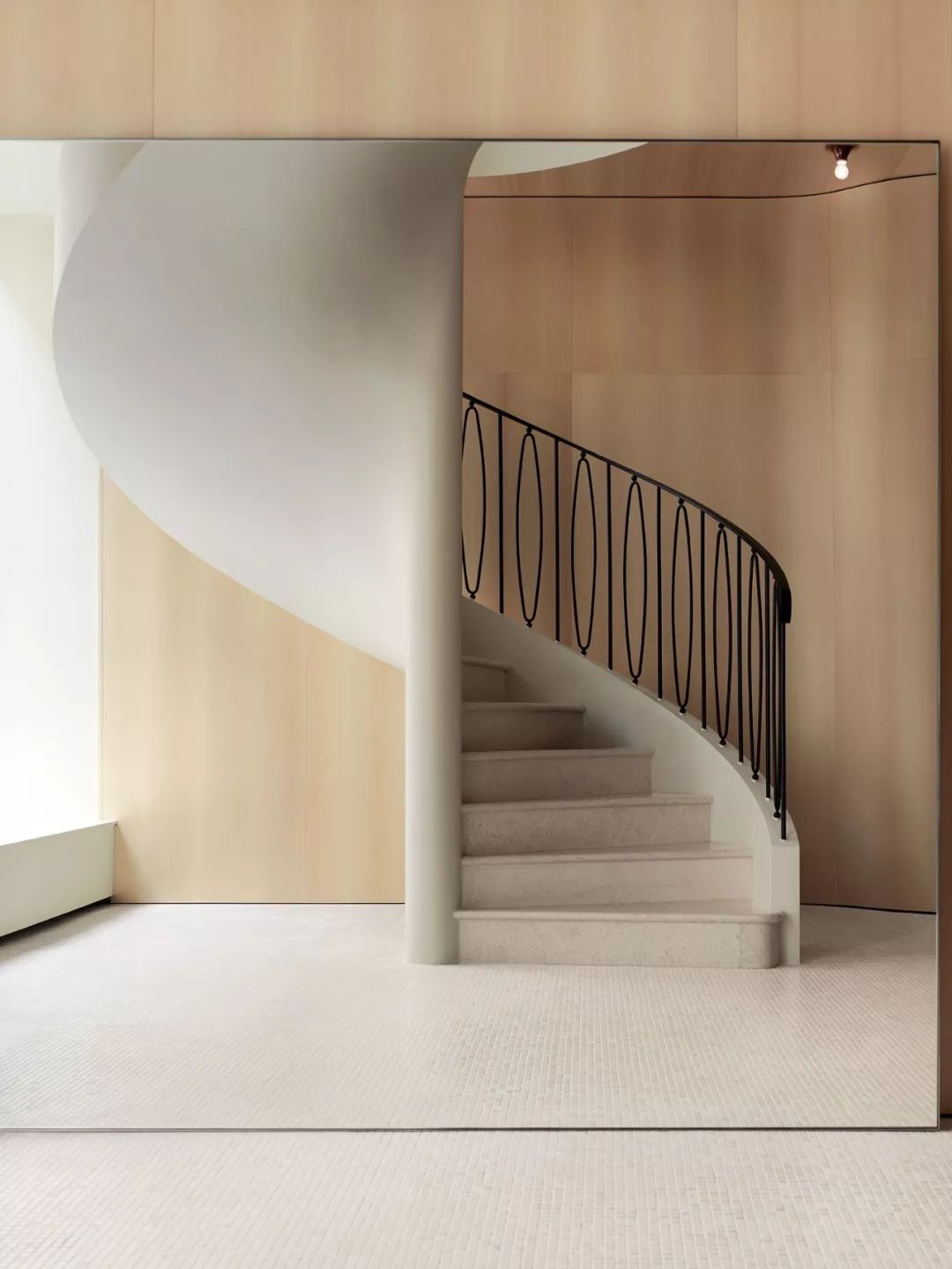 Halleroed | 雕塑艺术与自然材料的完美融合-26