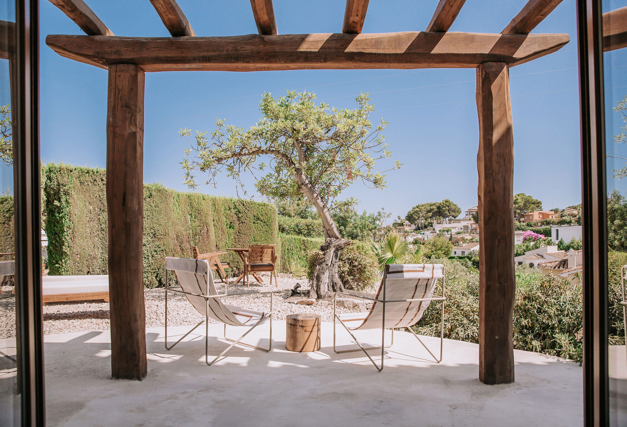 荷兰家庭西班牙度假别墅 | 传统地中海风格的魅力-18