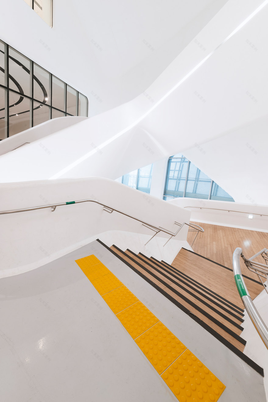 东大门设计广场丨韩国首尔丨Zaha Hadid Architects-11