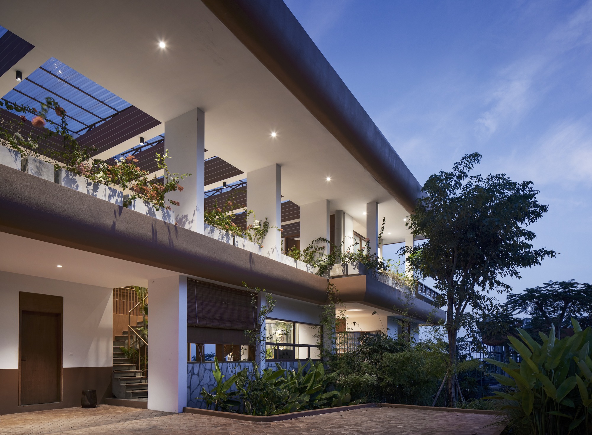 丹纳克·索里亚之家丨柬埔寨贡布丨Re:Edge Architecture-34