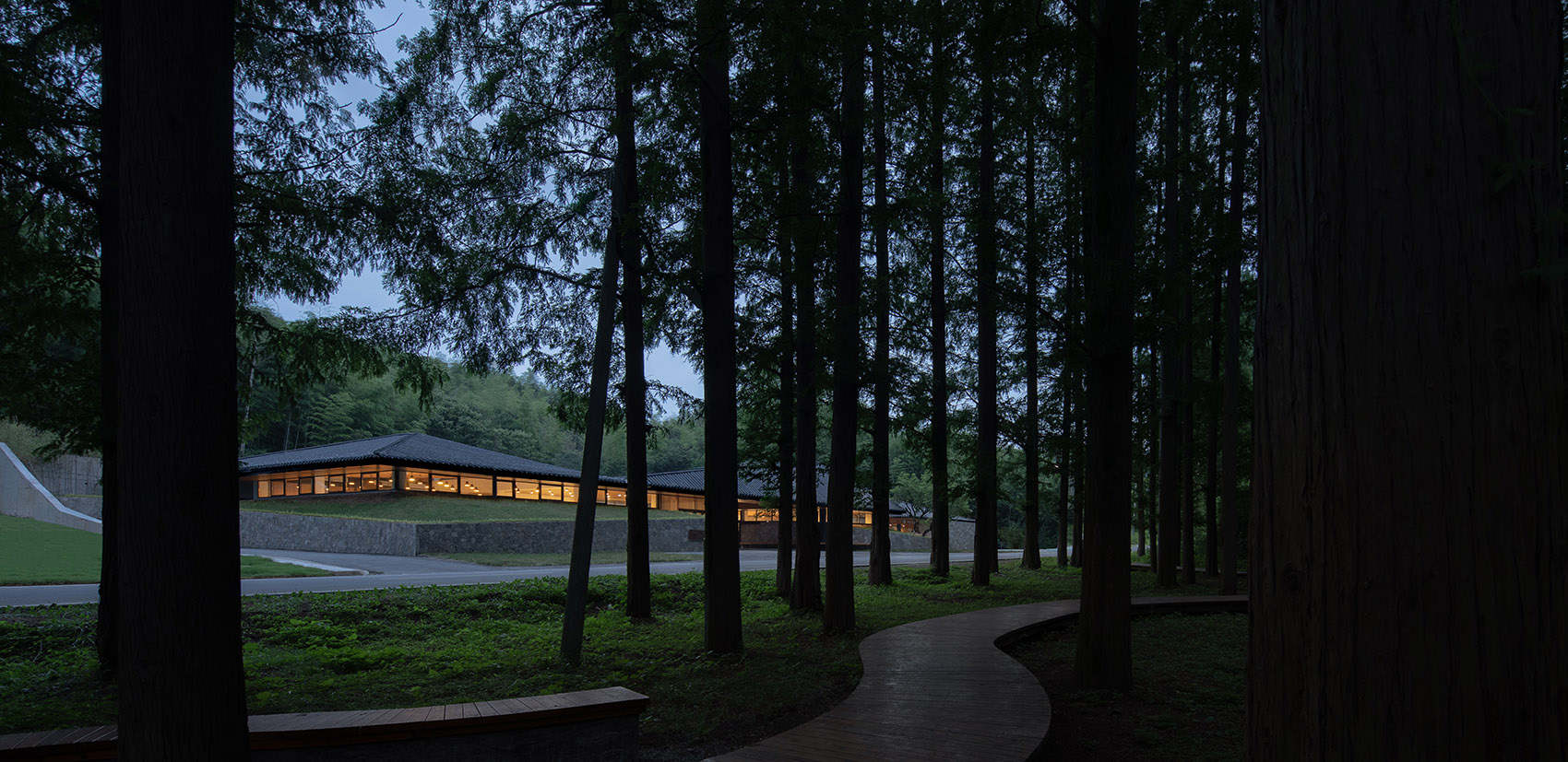 南京无想山秋湖驿站丨中国南京丨米思建筑-30