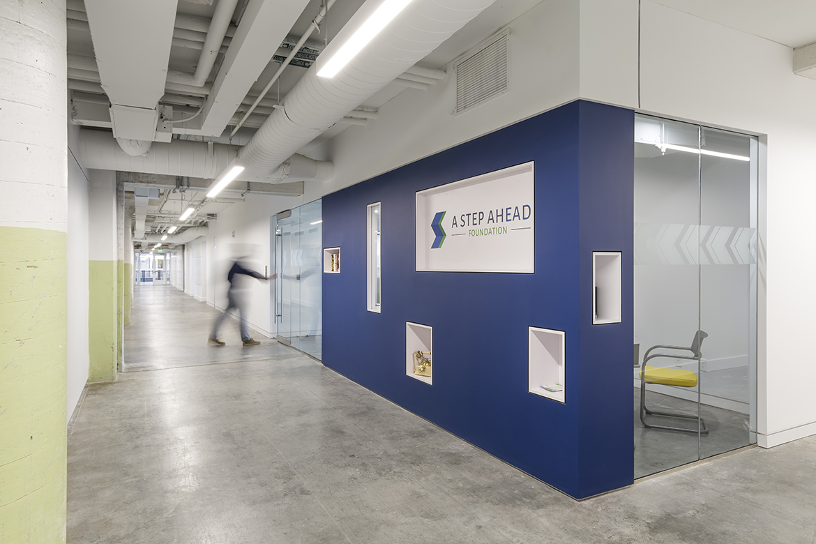 领先一步基金会-10