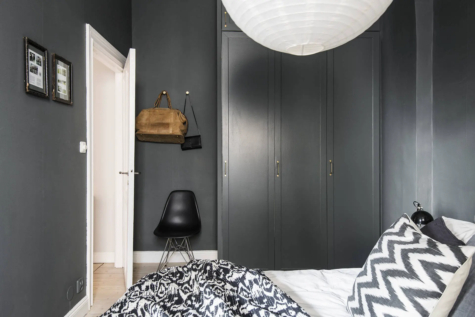 情感传承 | 用墙纸翻新老旧家具-14