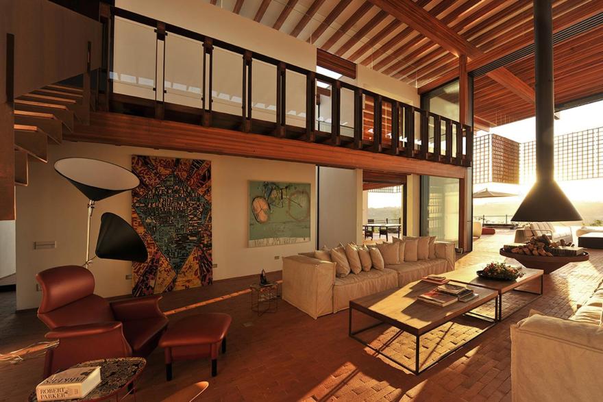 巴西 Casa Baroneza | 木结构与自然和谐共生的住宅设计-17