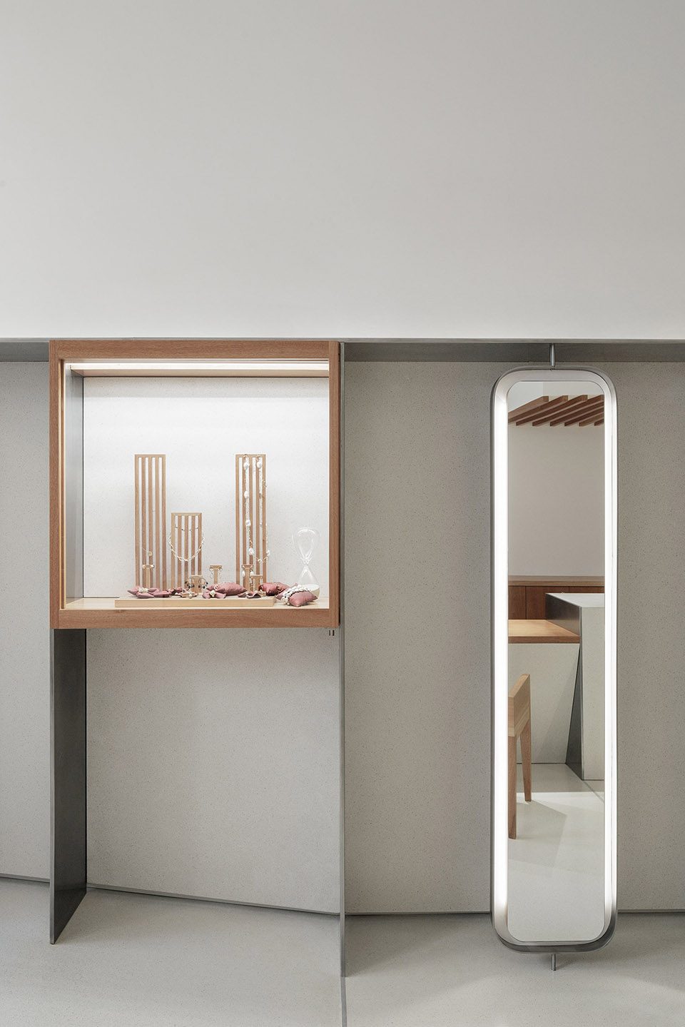 西班牙 J.Prats 珠宝店,历史传承与现代设计交融-24