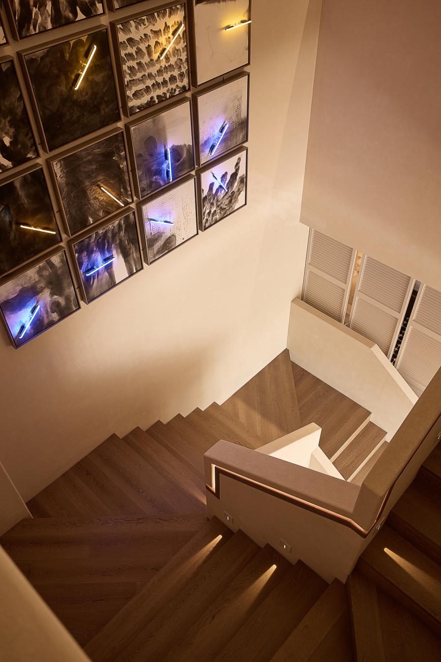 谢天新作丨在紧绷与躺平之间-25