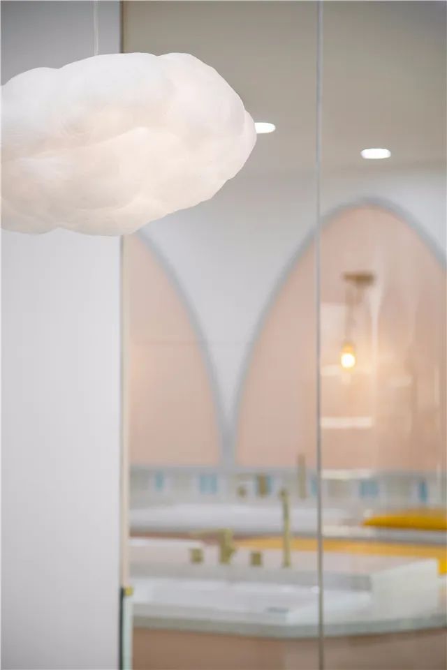 时尚大气的 Bolootown 母婴店 | 人性化设计,温馨舒适-84