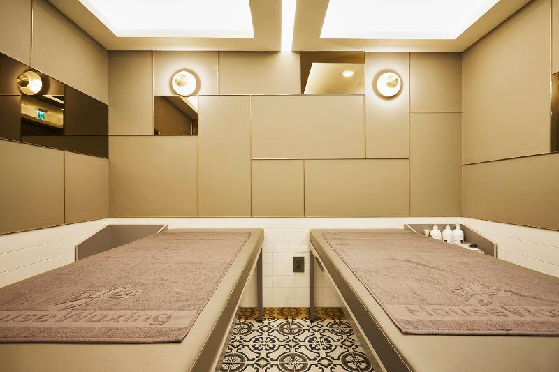 50 平奢华氛围的家居软装设计案例-4