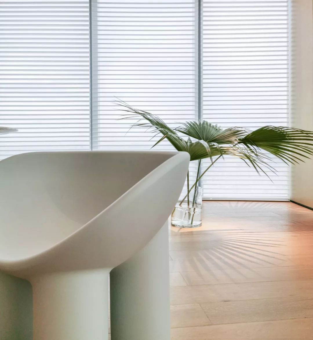 现代简约原木风空间-25