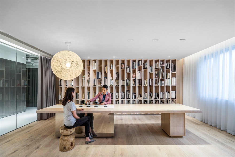 靳刘高设计 | 创意办公与公共空间的互动-57