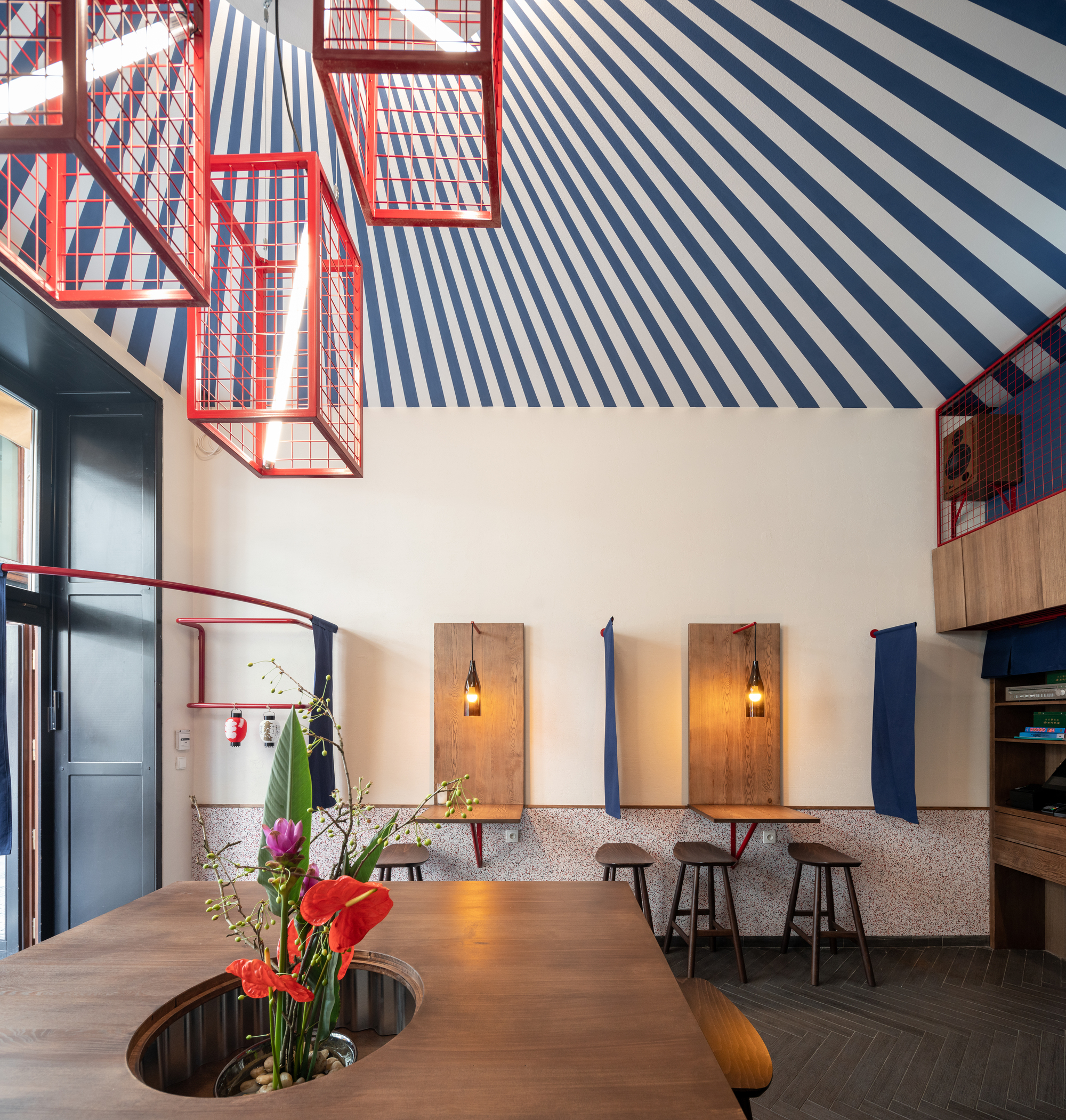 曼雅寿司和清酒居酒屋丨捷克丨JUNG Architekti-19