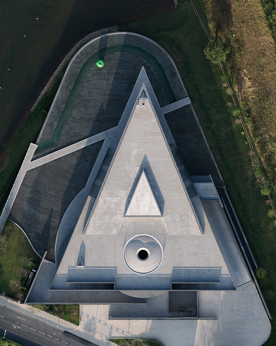 摄影作品:安藤忠雄“诗之礼堂”,孔锦权丨中国河源丨安藤忠雄建筑事务所-6