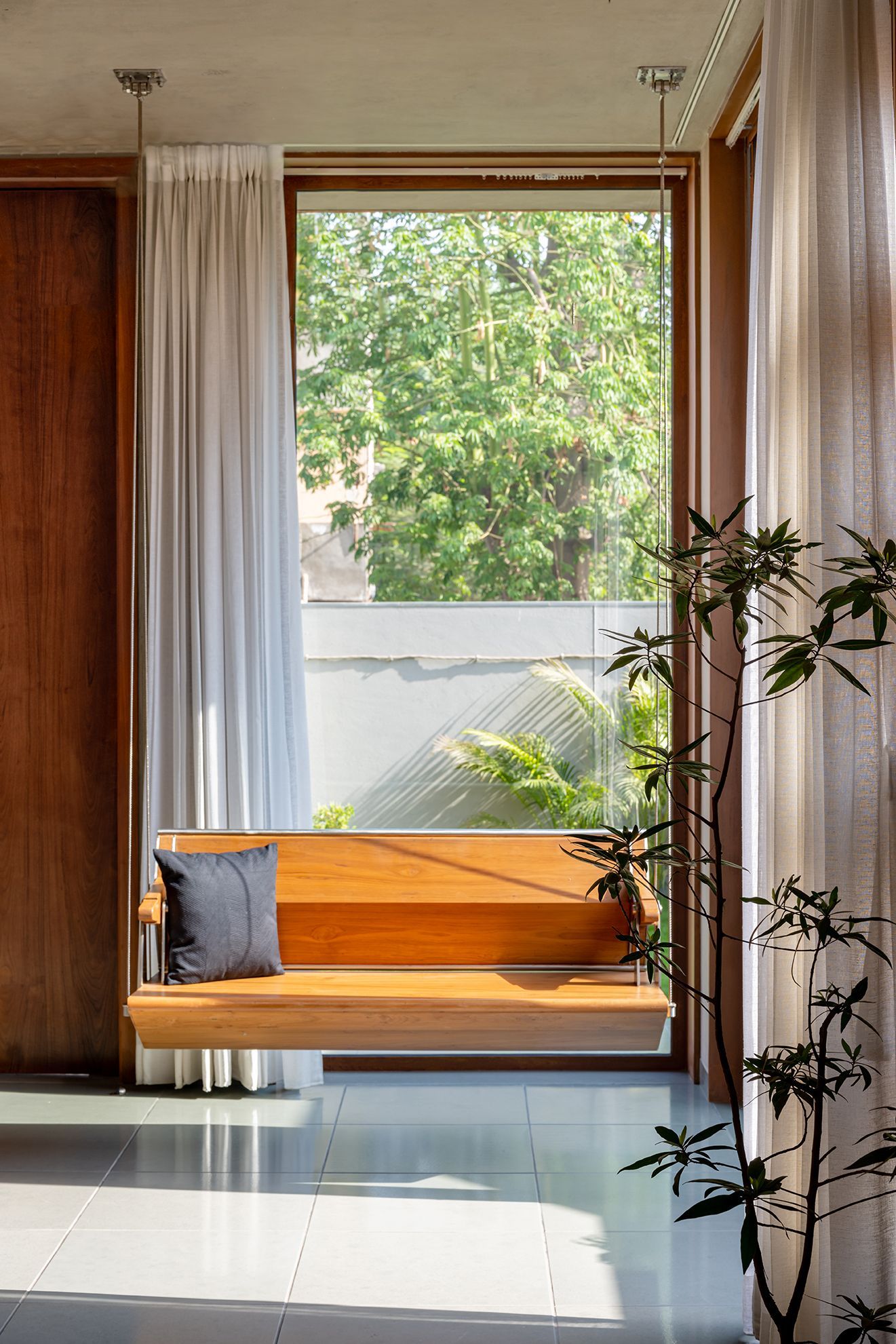 Vadodara极简且符合Vastu原则住宅丨印度丨Traanspace的Urvi Shah-14