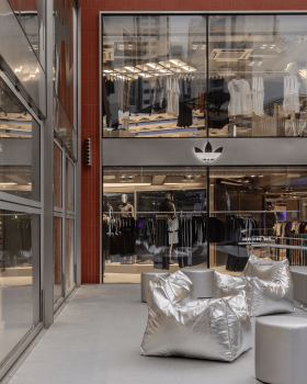 街头服饰·快闪店丨韩国首尔丨PHILOSCOM & WANDERLUST