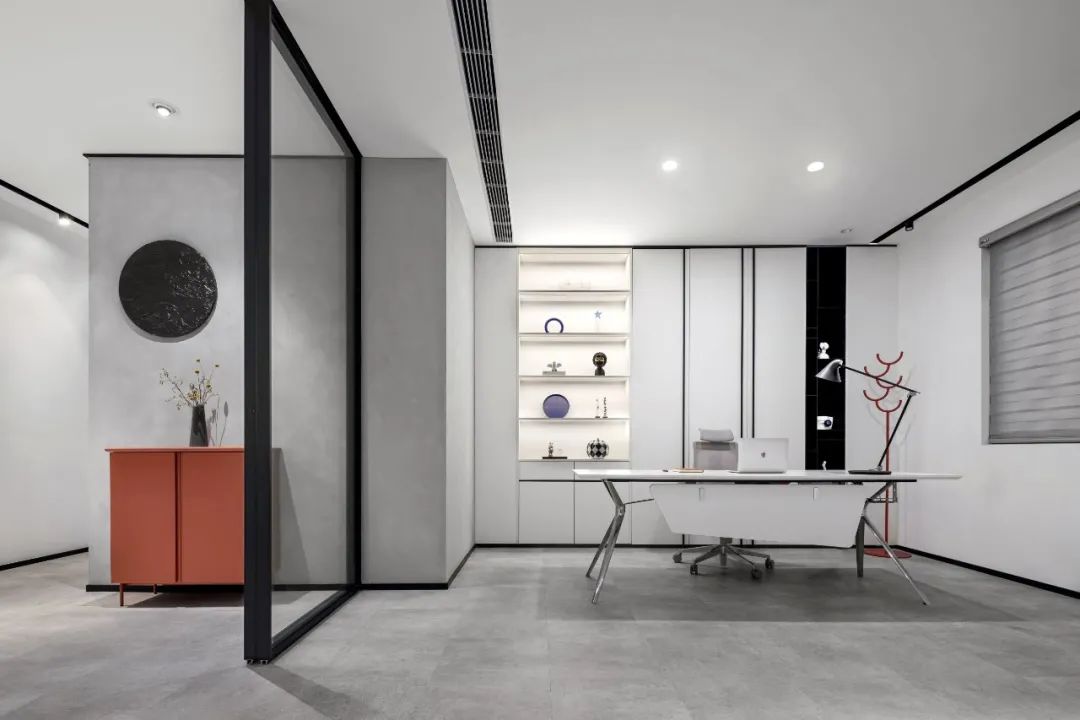 极简黑白灰的现代艺术办公空间丨中国中山丨君儿空间设计-39