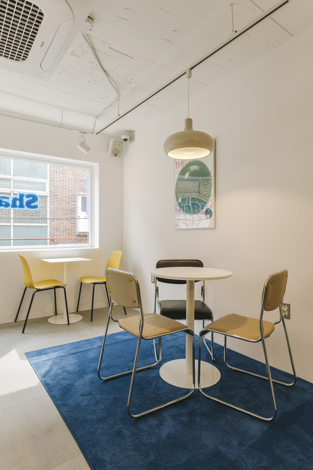 色彩点睛，15 坪釜山冰淇淋店精致设计-12