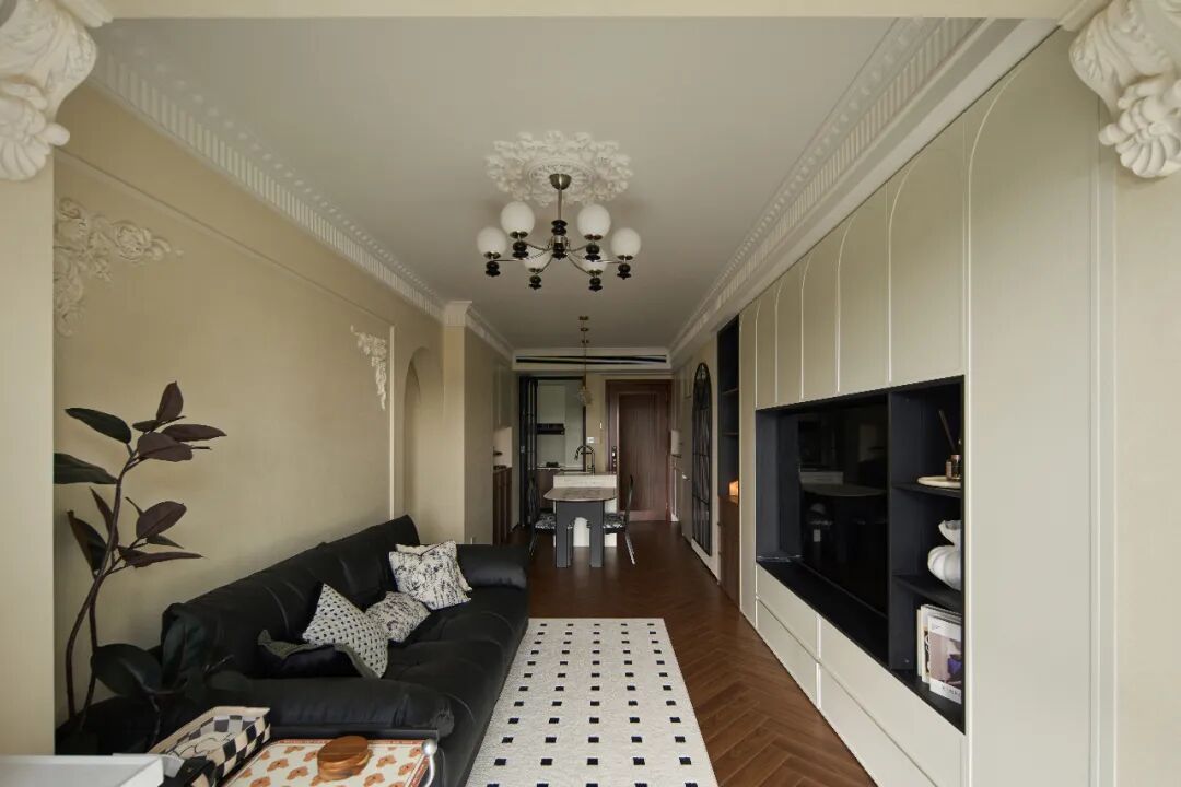 宝安·和荣西湾I76m²复古美拉德风，岛台、衣帽间、浴缸样样俱全-24