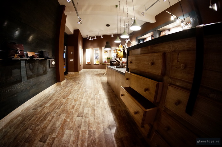 Menhard Store(罗马尼亚手工皮具店“Menhard Store”)-25