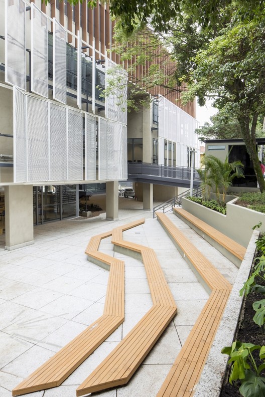 巴西 Bradesco 基金会学校 | 旧建筑新生命,垂直校园的绿色创新-41