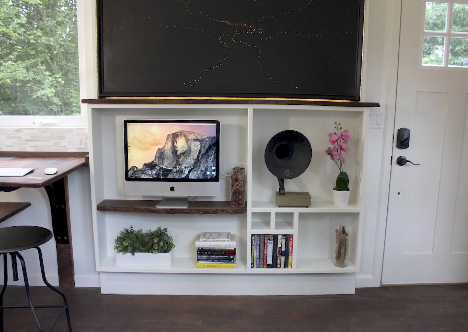 Artisan Retreat — Handcrafted Movement-47