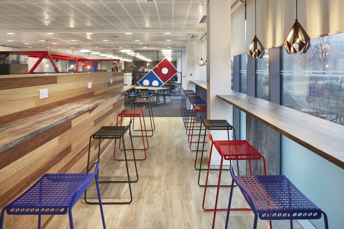 Domino's 混合办公空间设计丨英国丨Rhino Interiors Group-12