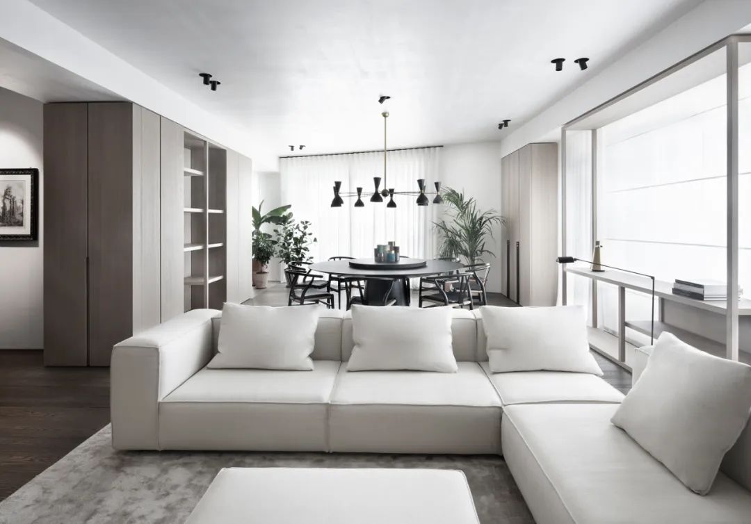 简约现代公寓设计，展现大树装饰品质-5