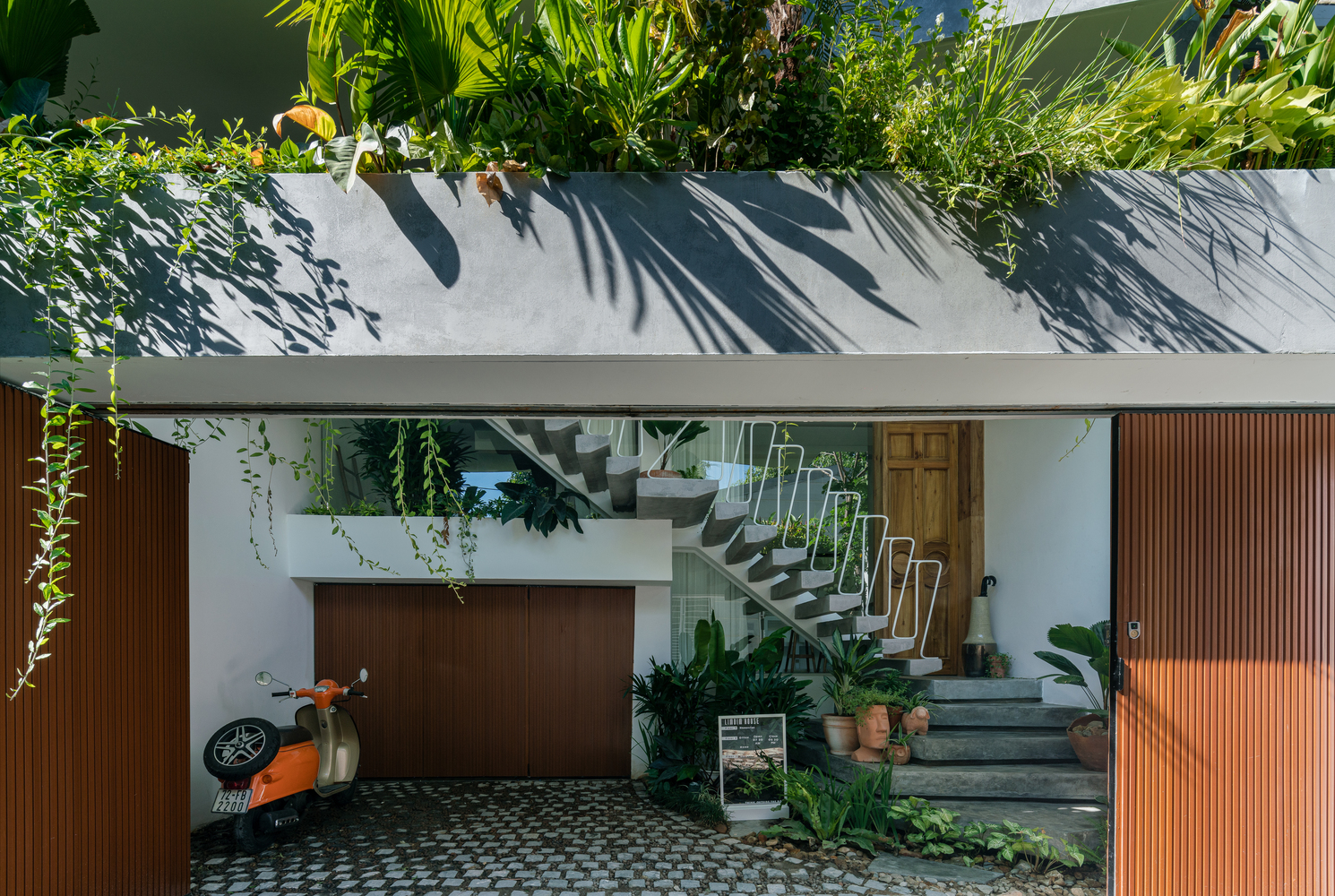 越南雨林中的“百叶窗”住宅-49