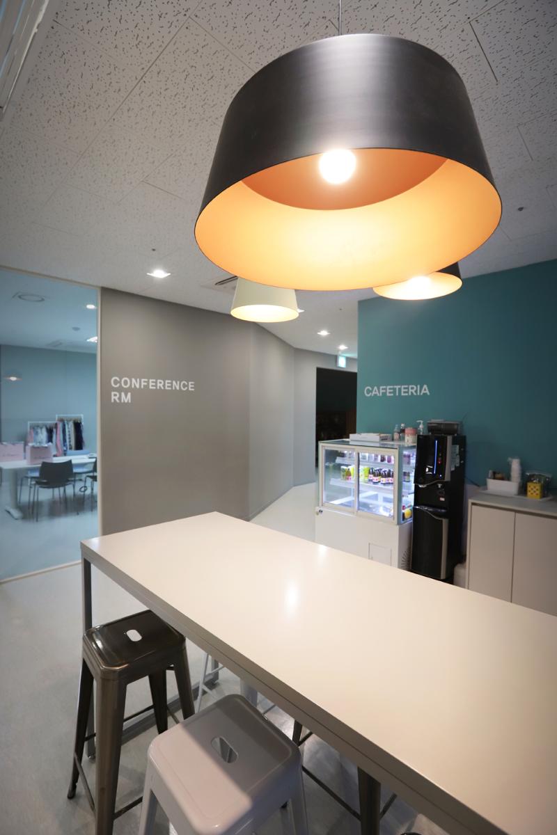 简约清新办公空间设计-10