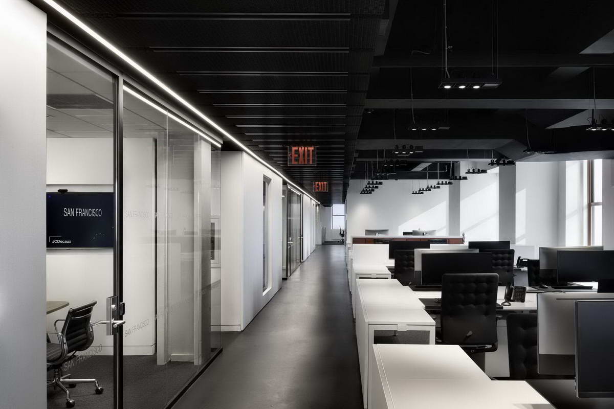 Empire State Building 中的双层高大厅设计-16